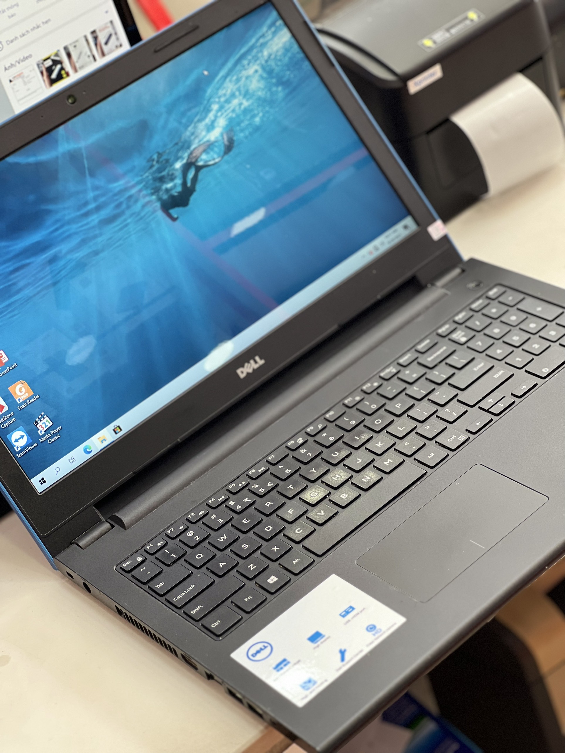 Laptop Dell Inspiron 3543 (i5-5200/ 8GB/ 256GB) Xanh đã qua sử dụng